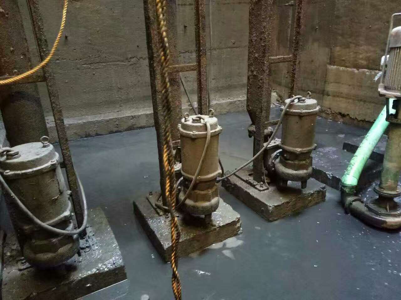 文安污水池清理